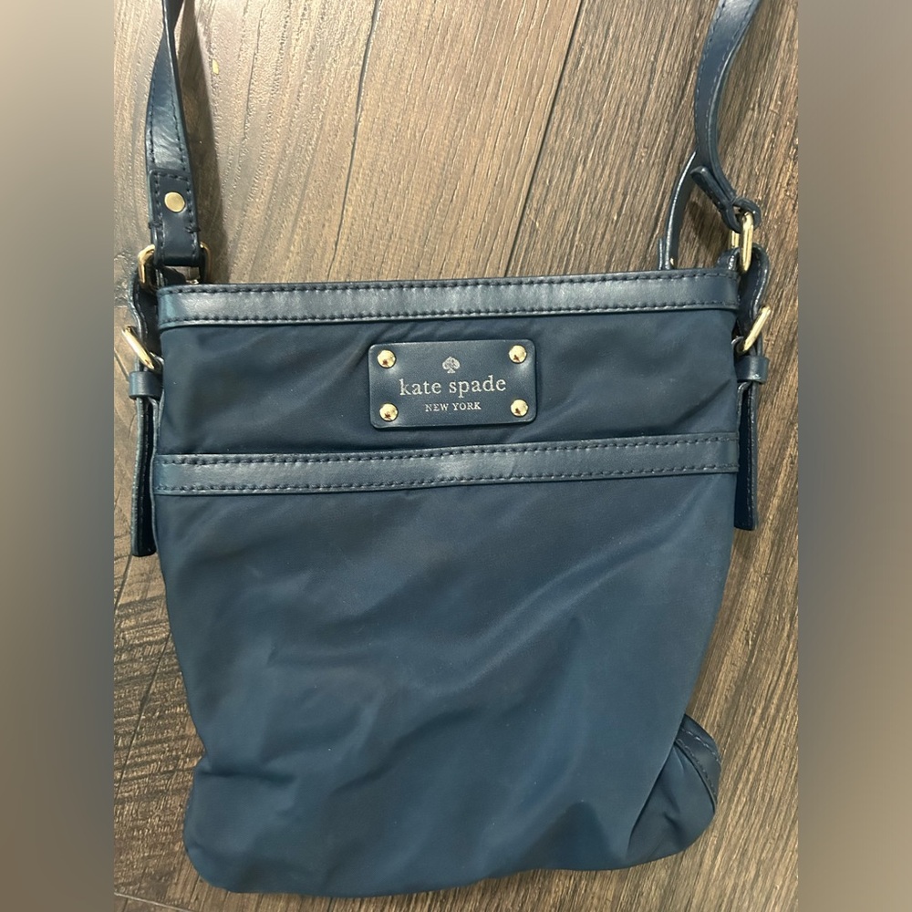 Kate spade navy crossbody